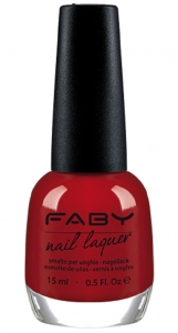 ESMALTE RED CARPET. 15ML. LCA017