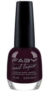 ESMALTE EVERY WOMAN IS CHIC. 15ML. LCC016